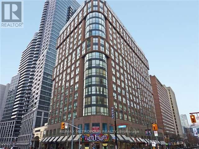 apartment at 305 7 CARLTON STREET, Toronto, Ontario, M5B2M3