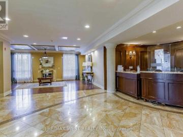 apartment at 307 1 MAISON PARC COURT, Vaughan, Ontario, L4J9K1