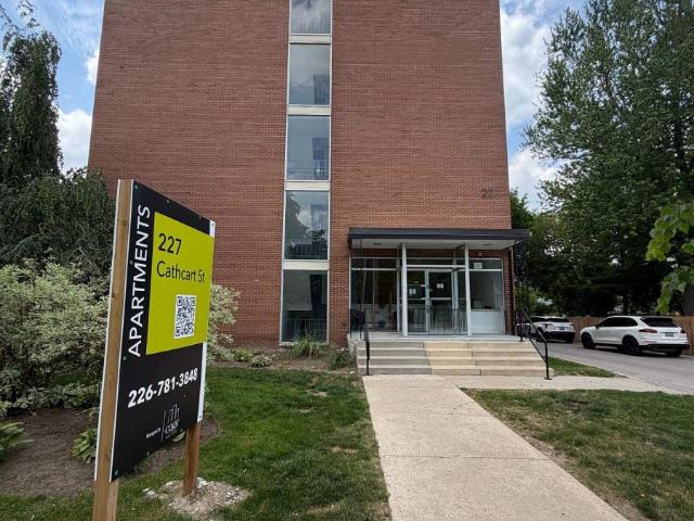 apartment at 308 227 CATHCART STREET, London South, Ontario