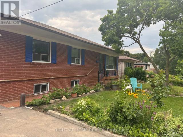 apartment at 309 QUEEN MARY DRIVE, Oakville, Ontario, L6K3L5