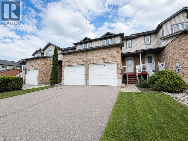 apartment at 300 ACTIVA Avenue, Kitchener, Ontario, N2E3V1