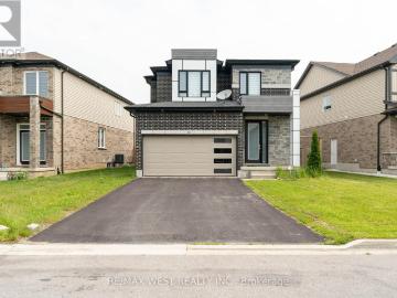 Cambridge, Waterloo, Ontario - Parking