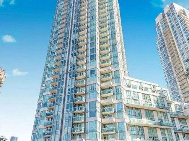 apartment at 301 3939 DUKE OF YORK BOULEVARD, Mississauga, Ontario, L5B4N2