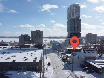 apartment at 301 66 MAPLE AVENUE, Barrie, Ontario, L4N1R8