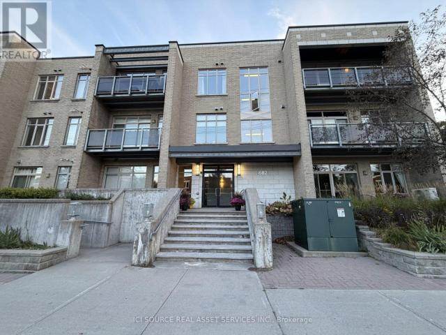 apartment at 301 682 CHURCHILL AVENUE N, Ottawa, Ontario, K1Z5G5