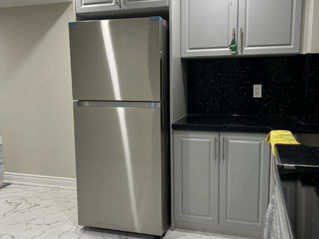 apartment at 3021 HOLLYBERRY TRAIL, Pickering, Ontario, L0H1J0