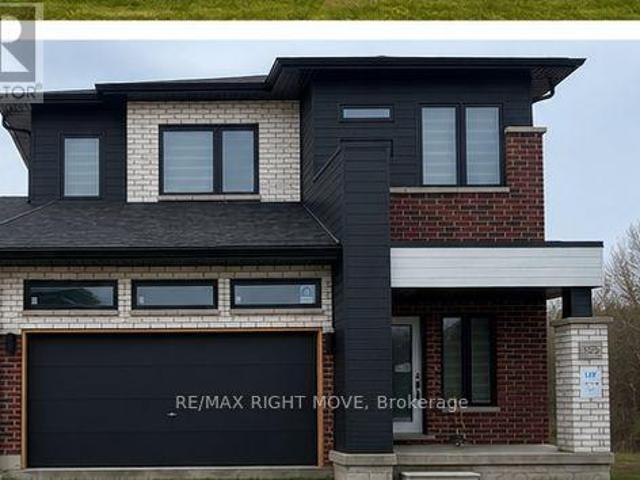 apartment at 3022 SANDY ACRES AVENUE, Severn, Ontario, L3V8P8