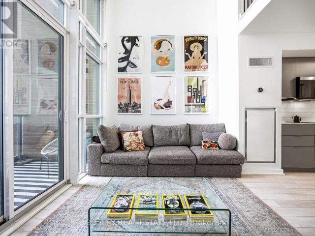 apartment at 302 5 HANNA AVENUE, Toronto, Ontario, M6K0B3
