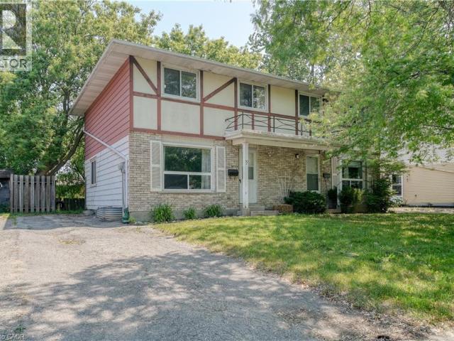 apartment at 30 AMOS Avenue Unit# A, Waterloo, Ontario, N2L5G3
