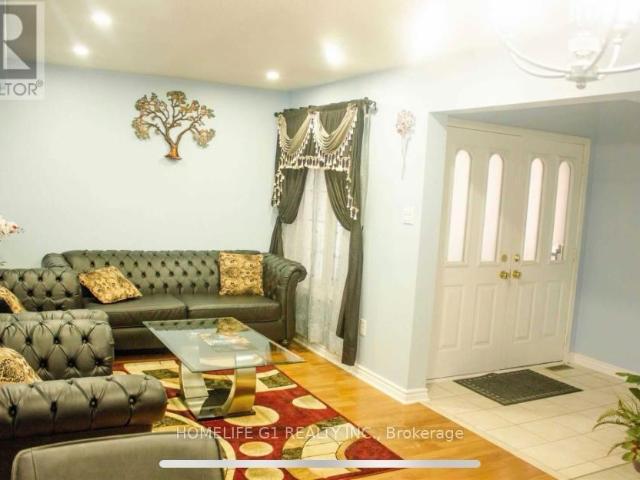 apartment at 30 SECORD CRESCENT, Brampton, Ontario, L6X4Z3