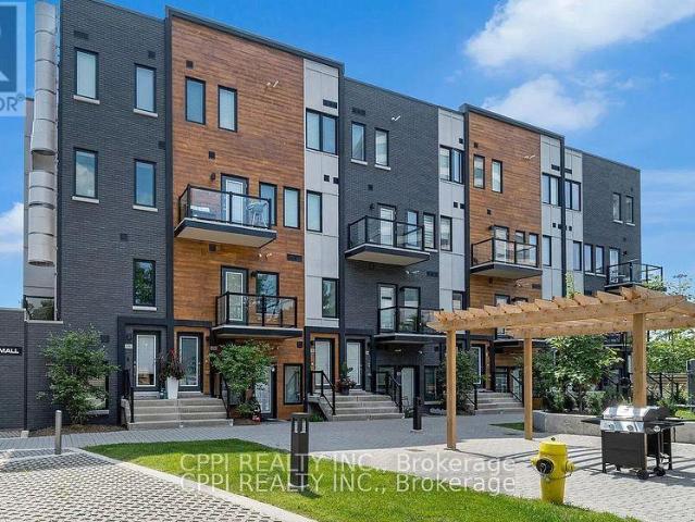 apartment at 318B – 402 EAST MALL DRIVE