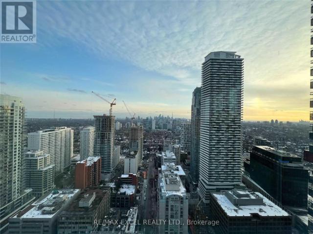 apartment at 3205 39 ROEHAMPTON AVENUE, Toronto, Ontario, M4P0G1