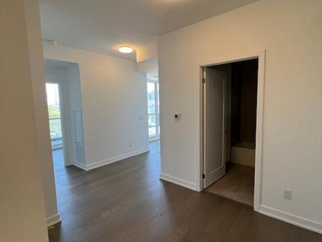 apartment at 323 8888 YONGE STREET, Richmond Hill, Ontario, L4C5V6