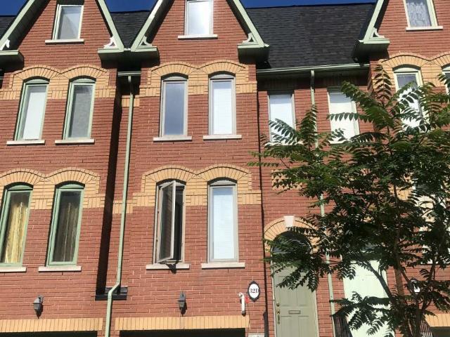 apartment at 32D OXFORD STREET