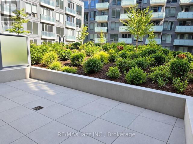 apartment at 334 – 7 GOLDEN LION HEIGHTS