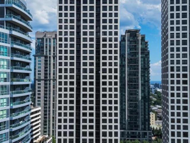 apartment at 3306 30 ELM DRIVE W, Mississauga, Ontario, L5B0N6