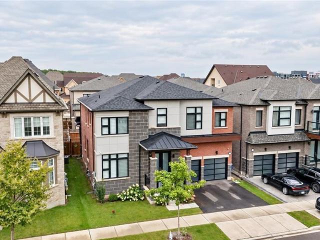 apartment at 3313 SUNNINGDALE Gardens