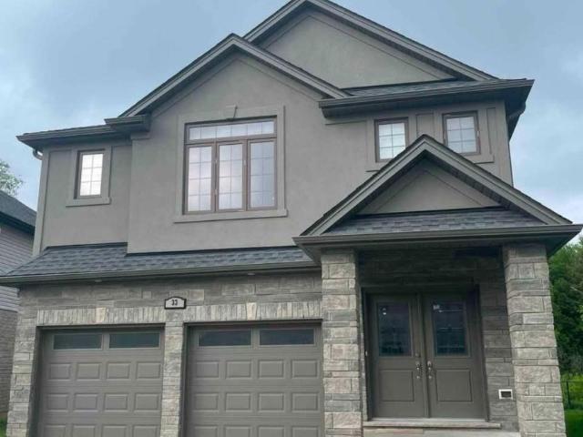 apartment at 33 1450 NORTH WENIGE DRIVE, London North, Ontario, N5X0L6