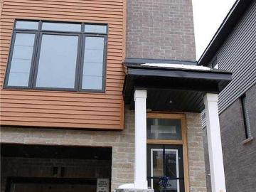 Apartment for rent in Peel, Ontario - Office room