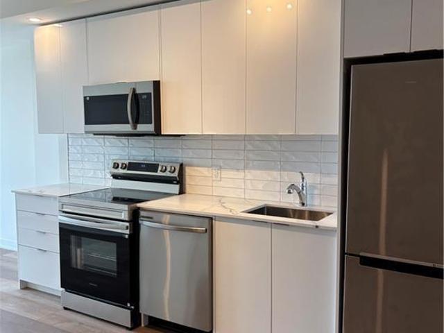 apartment at 33 ERIE Avenue Unit# 815, Brantford, Ontario, N3S2E7