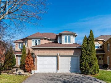 apartment at 33 STRATHROY CRESCENT, Hamilton, Ontario, L8B0K9