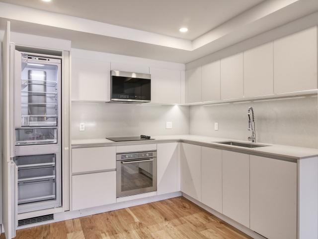 apartment at 3460 Peel Street Downtown McGill Montreal H3A 2M1