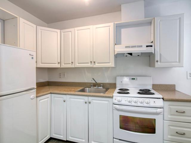 apartment at 3421 Durocher Milton Park Montreal H2X 2B4