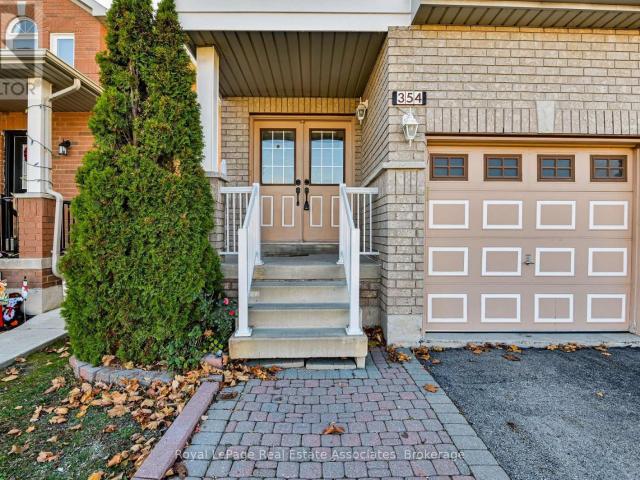 apartment at 354 OAKTREE CIRCLE, Mississauga, Ontario, L5W1V6