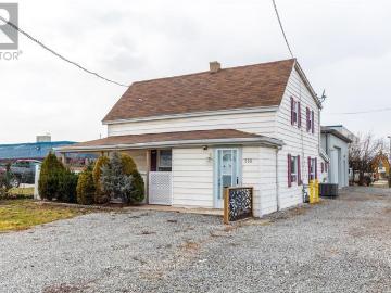 Hamilton, Ontario, Ontario - Office room