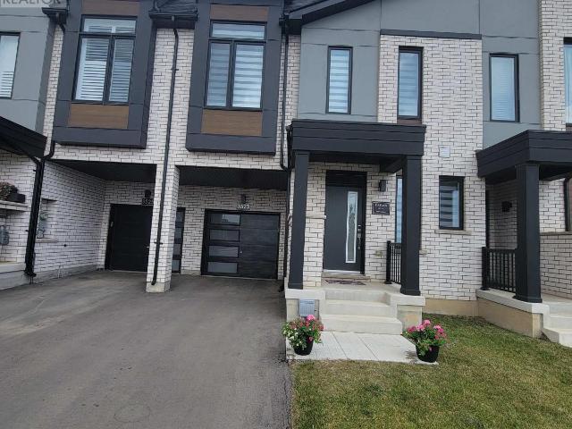 apartment at 3523 POST ROAD, Oakville, Ontario, L6H7W5