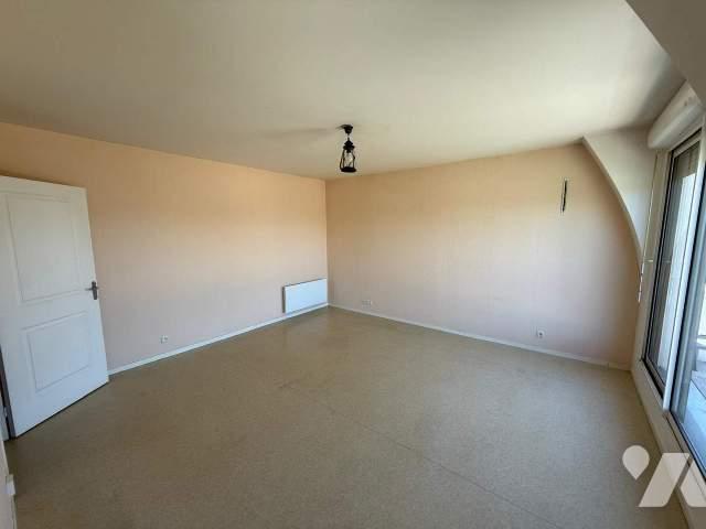 Apartment at 35 Châteaubourg, CHATEAUBOURG, 35220, France