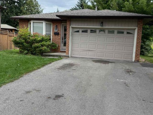 apartment at 35 BLOOMSBURY COURT, Hamilton, Ontario, L9G4L6