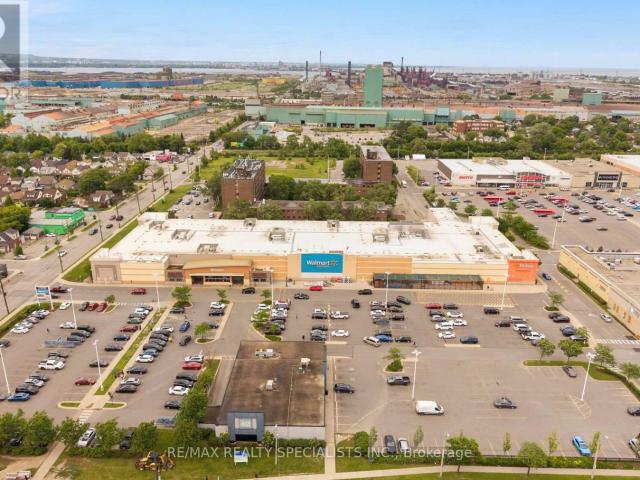 apartment at 35 BRITANNIA AVENUE, Hamilton, Ontario, L8H1W5