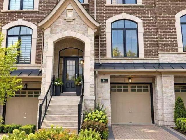 apartment at 35 DUNCOMBE LANE, Richmond Hill, Ontario, L4C1C2