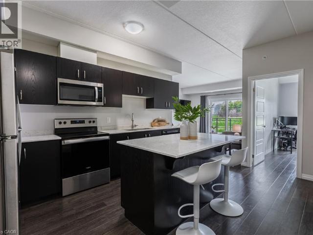 apartment at 35 KINGSBURY Square Unit# 202, Guelph, Ontario, N1L0J4