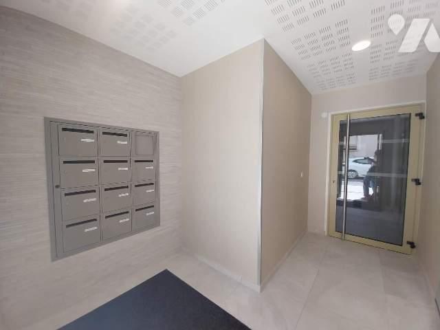 Apartment at 35 Saint Gilles, ST GILLES, 35590, France