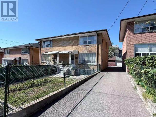 apartment at 366 HIGHFIELD ROAD