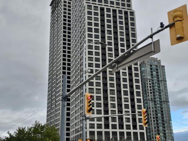 apartment at 3607 36 ELM DRIVE W, Mississauga, Ontario, L5B0N3