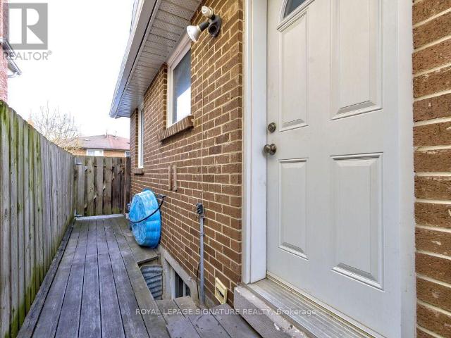 apartment at 370 HANSEN ROAD
