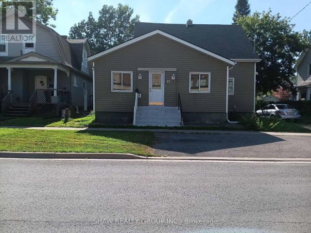 apartment at 37 CATHERINE STREET, St. Catharines, Ontario, L2R5E8