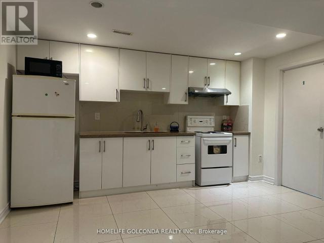 apartment at 37 HALDER CRESCENT, Markham, Ontario, L3R7E9