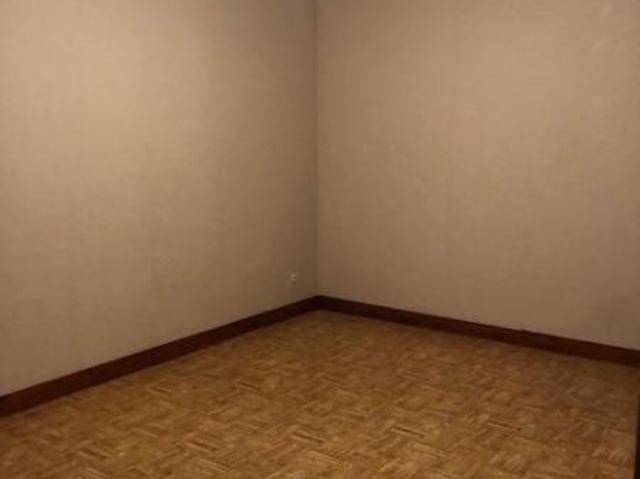 Apartment at 37 Saint Pierre des Corps, ST PIERRE DES CORPS, 37700, France