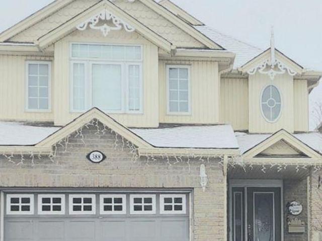 apartment at 388 THOMAS SLEE DRIVE, Kitchener, Ontario, N2P2X5