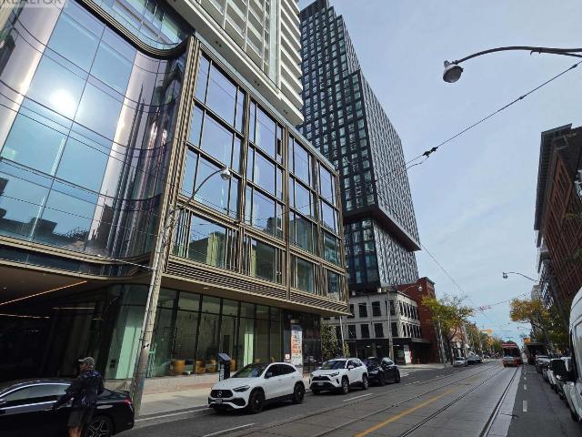 apartment at 3801 – 88 QUEEN STREET