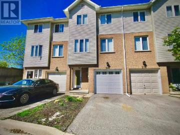 apartment at 380 RIDDELL COURT, Newmarket, Ontario, L3Y8M8