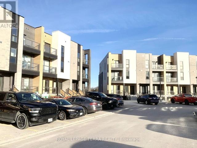 apartment at 38 – 261 WOODBINE AVENUE