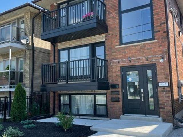 apartment at 391 ROYAL YORK ROAD, Toronto, Ontario, M8Y2R4