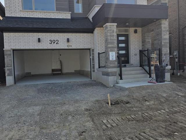 apartment at 392 SANDYMOUNT STREET E, Kitchener, Ontario, N2R0V5