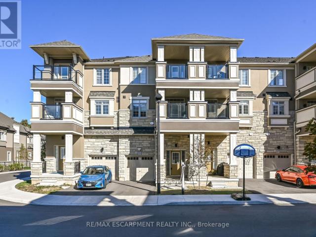 apartment at 39 – 305 GARNER ROAD