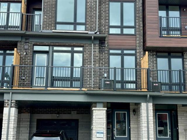 apartment at 39 GRIFFITH STREET